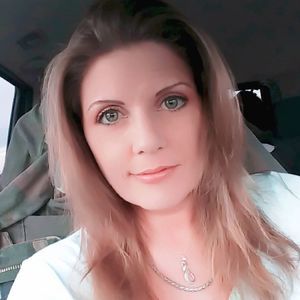 Meet your Posher, Saundra